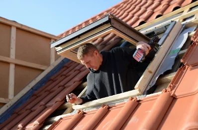 Pose de fenêtres de toit Velux à Chalampé